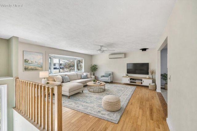 27 Madeline Road, East Falmouth, MA 02536