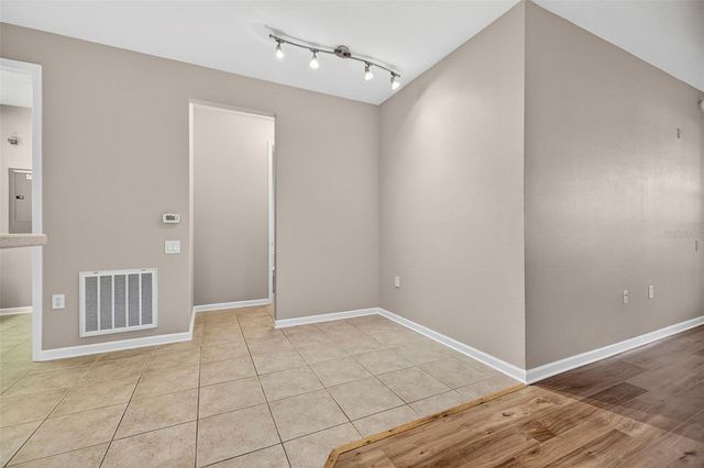 7901 SEMINOLE BOULEVARD 1103, Seminole, FL 33772