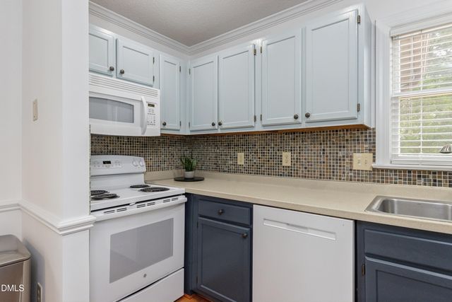 5500 Fortunes Ridge Drive 86a, Durham, NC 27713