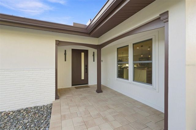 2303 CONSTITUTION BOULEVARD, Sarasota, FL 34231