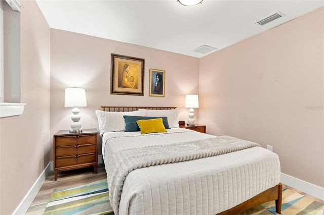 2303 CONSTITUTION BOULEVARD, Sarasota, FL 34231