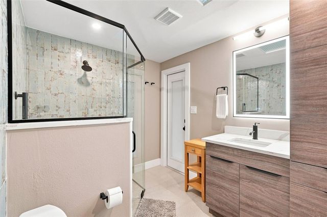2303 CONSTITUTION BOULEVARD, Sarasota, FL 34231
