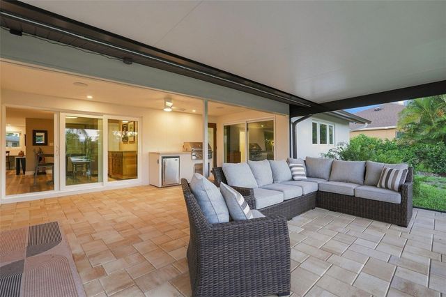 2303 CONSTITUTION BOULEVARD, Sarasota, FL 34231