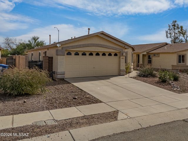 7677 S Meadow Spring Way, Tucson, AZ 85747