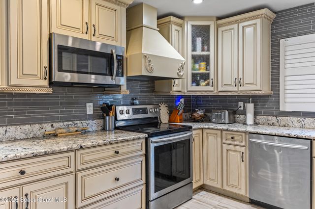 1371 Gleneagles Way, Rockledge, FL 32955