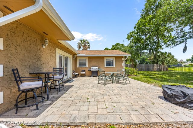1371 Gleneagles Way, Rockledge, FL 32955