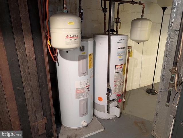 206 HERMAN AVE, Lemoyne, PA 17043