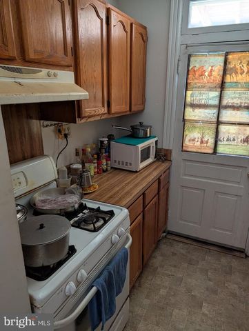 206 HERMAN AVE, Lemoyne, PA 17043