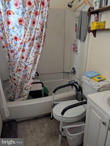 206 HERMAN AVE, Lemoyne, PA 17043