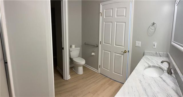 948 Village View Circle, Loganville, GA 30052