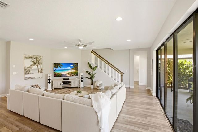 9109 WARM SPRINGS CIRCLE, Parrish, FL 34219