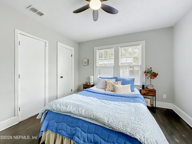 153 E 43RD Street E, Jacksonville, FL 32208