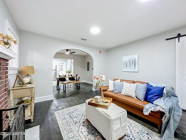 153 E 43RD Street E, Jacksonville, FL 32208