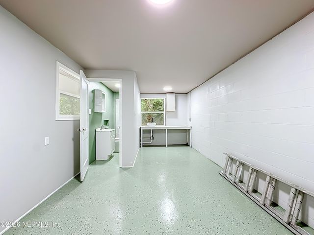 153 E 43RD Street E, Jacksonville, FL 32208