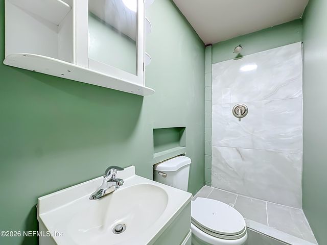 153 E 43RD Street E, Jacksonville, FL 32208