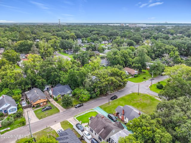 153 E 43RD Street E, Jacksonville, FL 32208