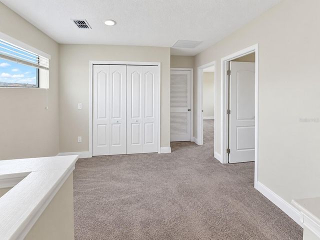 196 KENNY BOULEVARD, Haines City, FL 33844