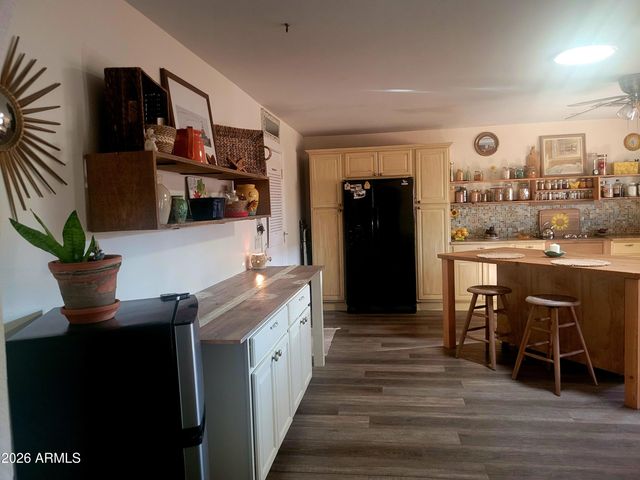 1916 N JAY Street, Chandler, AZ 85225