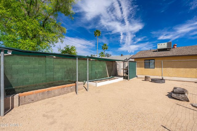 1916 N JAY Street, Chandler, AZ 85225