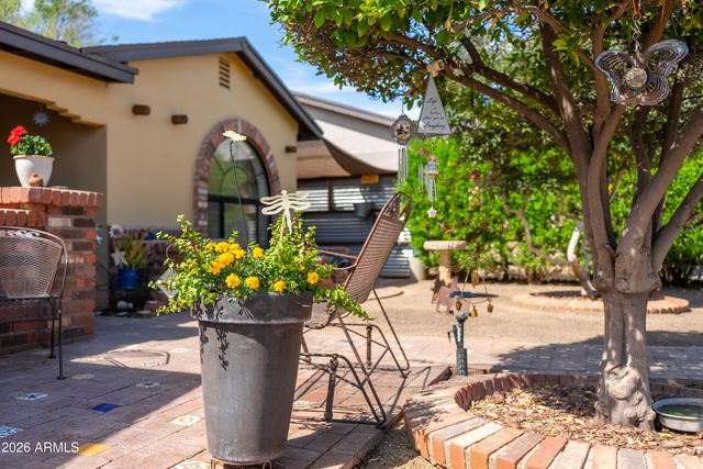 1916 N JAY Street, Chandler, AZ 85225