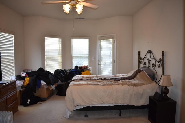 829 E Green Acres Drive, Fresno, CA 93720