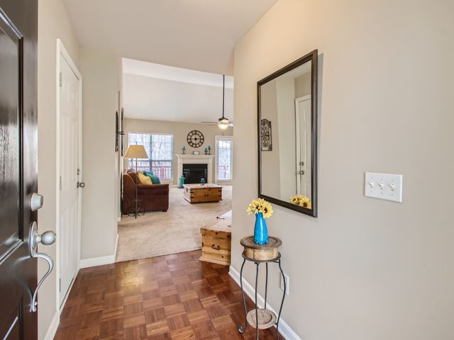 2513 Edinburgh Street, Old Hickory, TN 37138