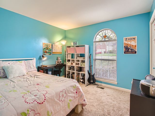 2513 Edinburgh Street, Old Hickory, TN 37138