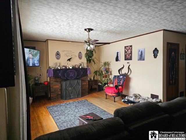 437 Busti Sugar Grove Road, Busti, NY 14701