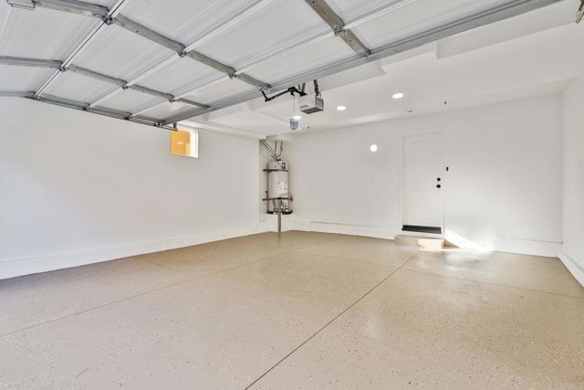 511 N Lark Ellen Avenue F, Covina, CA 91722