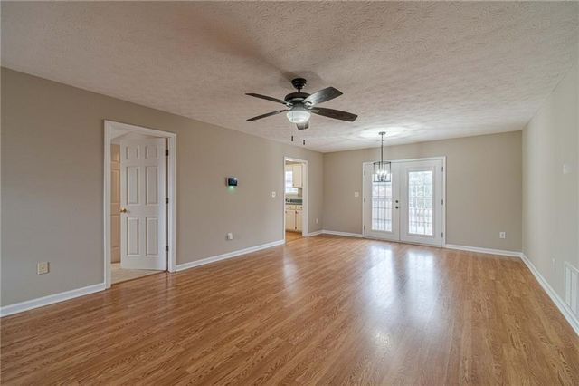 119 W Ash Street, Social Circle, GA 30025