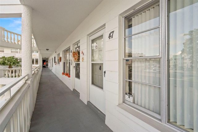 2429 ECUADORIAN WAY 47, Clearwater, FL 33763