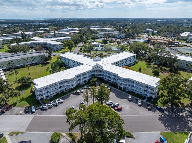 2429 ECUADORIAN WAY 47, Clearwater, FL 33763