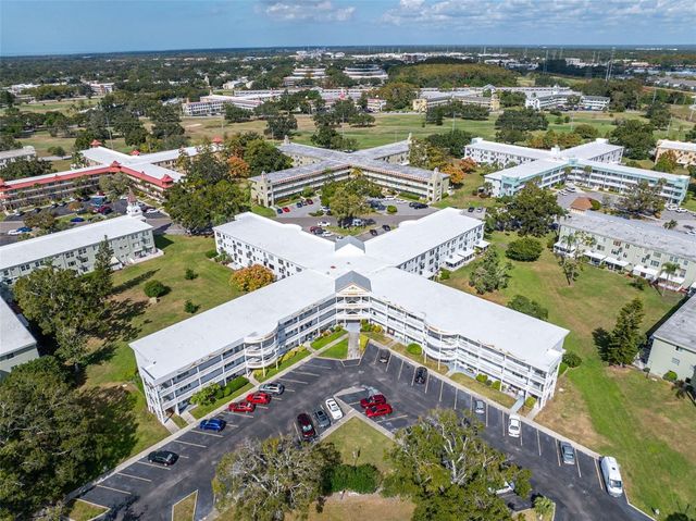 2429 ECUADORIAN WAY 47, Clearwater, FL 33763