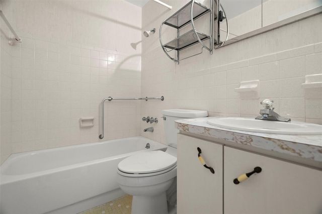 2429 ECUADORIAN WAY 47, Clearwater, FL 33763