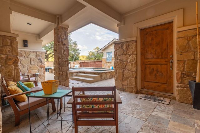 515 East TRL, Spicewood, TX 78669