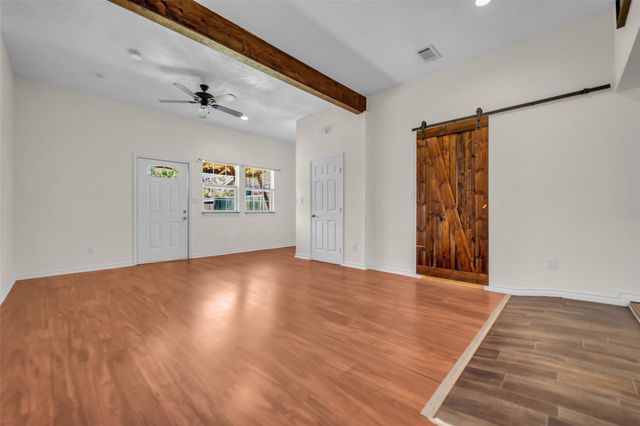 201-A W Mink Street, Willis, TX 77378