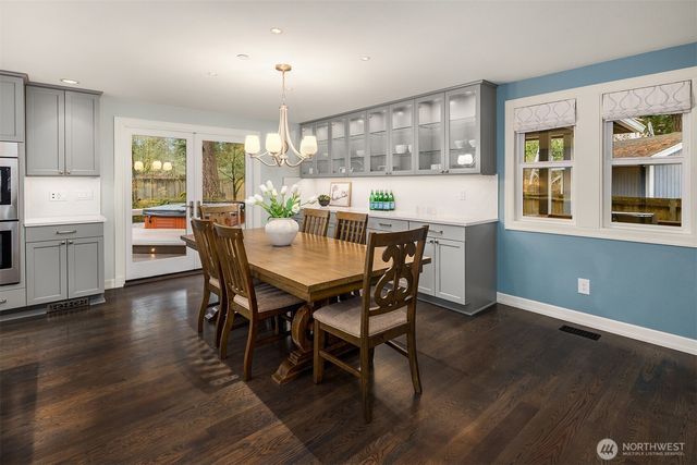 16225 NE 112th Court, Redmond, WA 98052