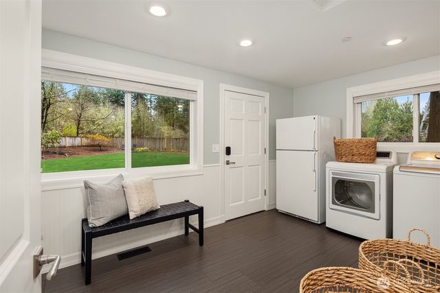 16225 NE 112th Court, Redmond, WA 98052