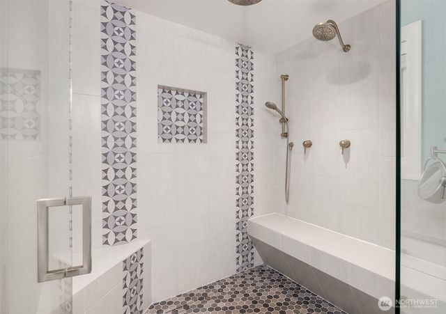 16225 NE 112th Court, Redmond, WA 98052