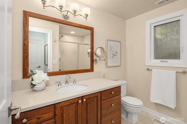 16225 NE 112th Court, Redmond, WA 98052