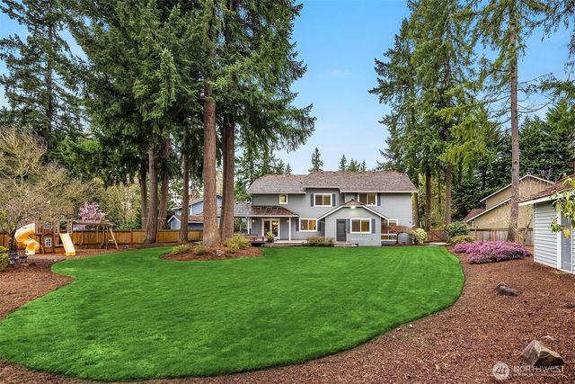 16225 NE 112th Court, Redmond, WA 98052