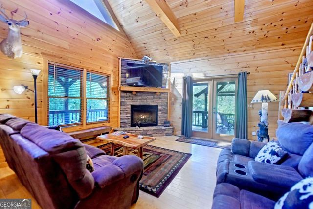 93 Deer Hunter Trail 1A, Blue Ridge, GA 30513