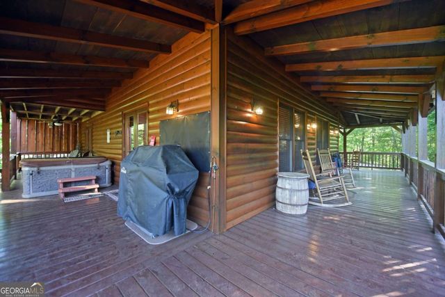 93 Deer Hunter Trail 1A, Blue Ridge, GA 30513