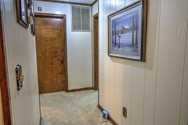 702 Lake Hills Drive, Trenton, GA 30752