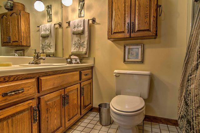 702 Lake Hills Drive, Trenton, GA 30752