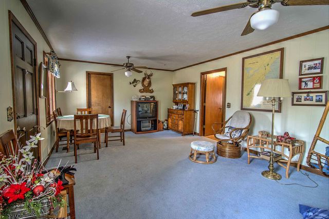 702 Lake Hills Drive, Trenton, GA 30752