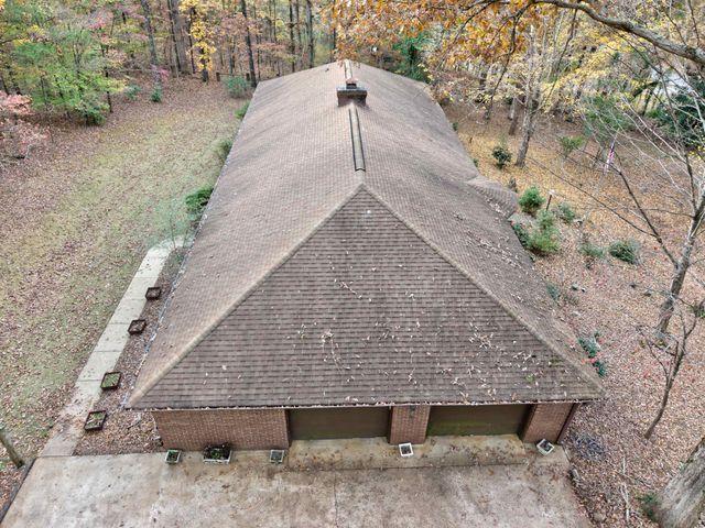 702 Lake Hills Drive, Trenton, GA 30752