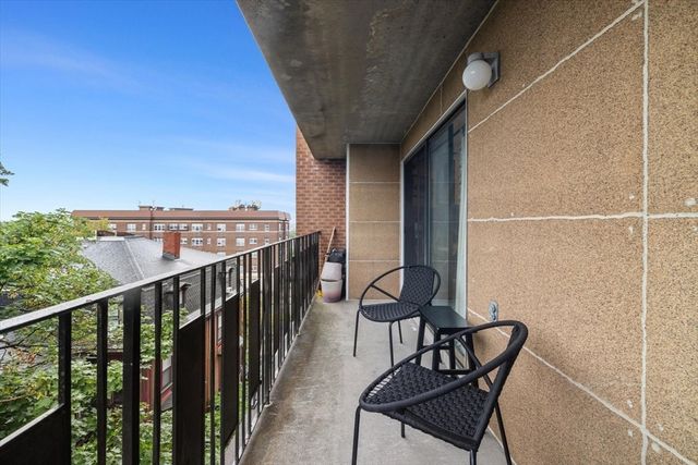 390 Broadway 54, Somerville, MA 02145