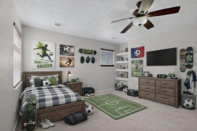 3365 Llano Vista Loop NE, Rio Rancho, NM 87124