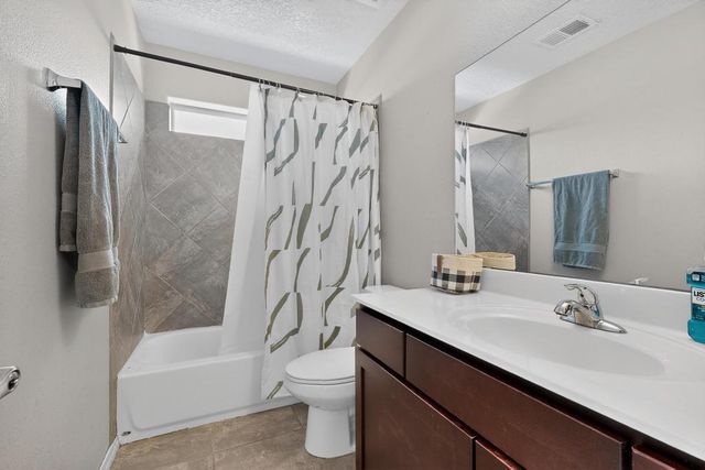 3365 Llano Vista Loop NE, Rio Rancho, NM 87124